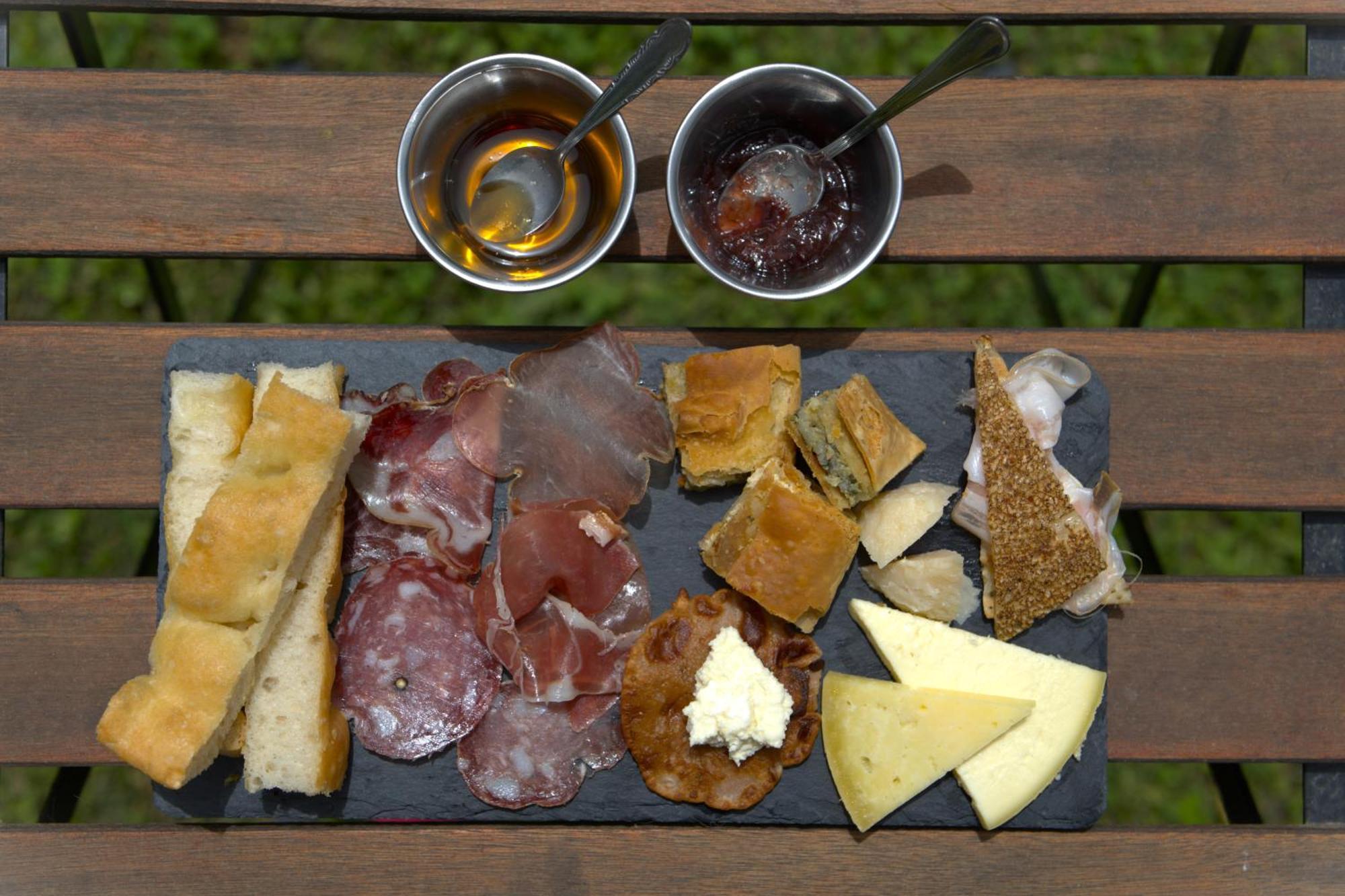 Camping Grondola - Federicofarm Pontremoli Luaran gambar