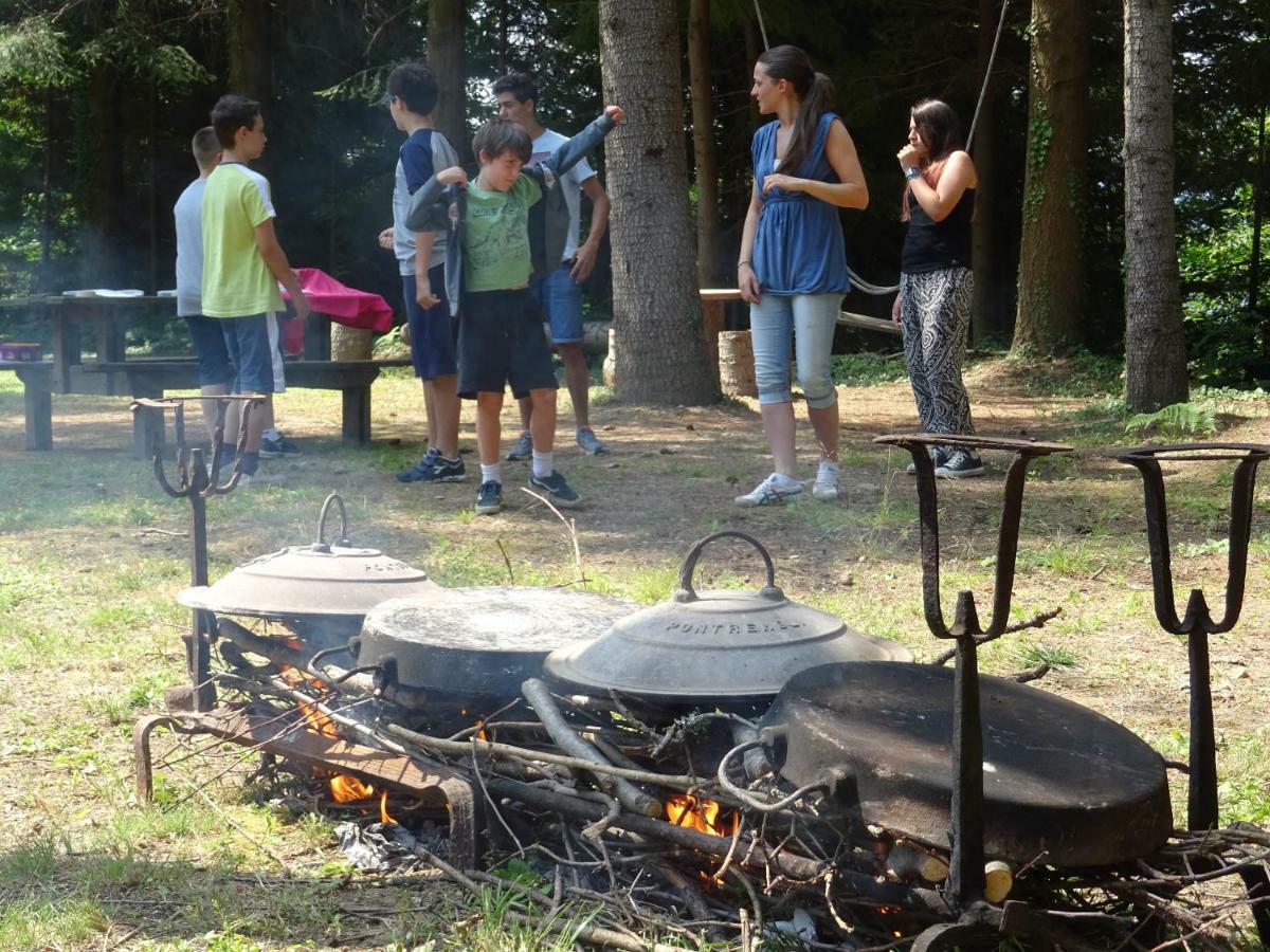 Camping Grondola - Federicofarm Pontremoli Bilik gambar